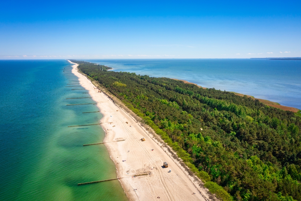 Atrakcje Półwyspu Helskiego – plaże widoczne z lotu ptaka